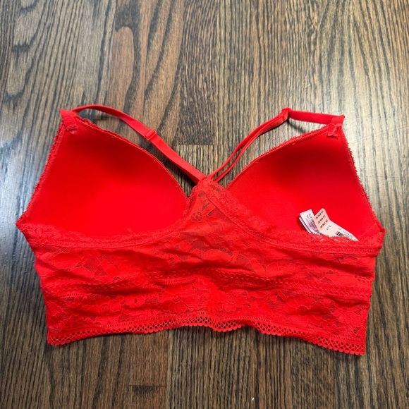 Victoria’s Secret red lace Racerback bralette size small NWT - Picture 2 of 5
